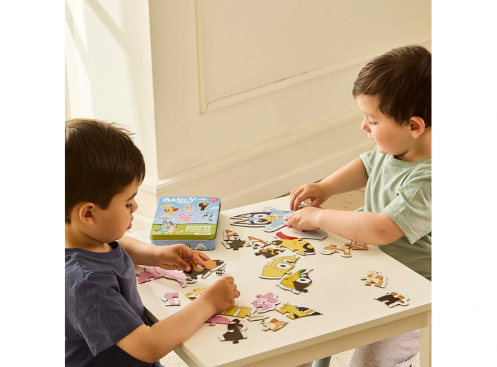 Bluey 5 puslespill i tinnboks Fra 3 år 