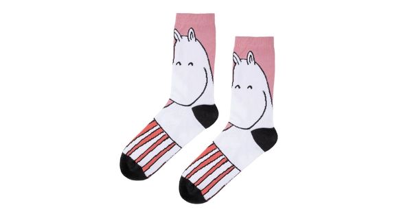 76366