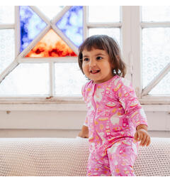 Mummi Pyjamas - Bakere Rosa Babyklær fra Mummi
